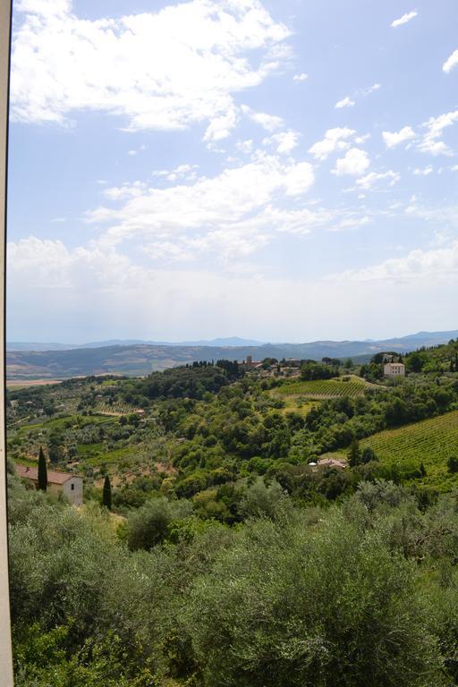 Villa Santa Maria Montalcino Quarto foto