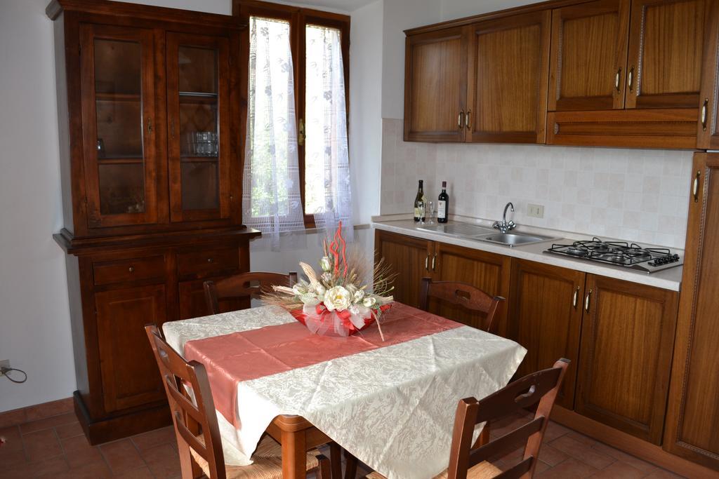 Villa Santa Maria Montalcino Quarto foto